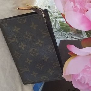 Pouchette original Loui Vitton ..